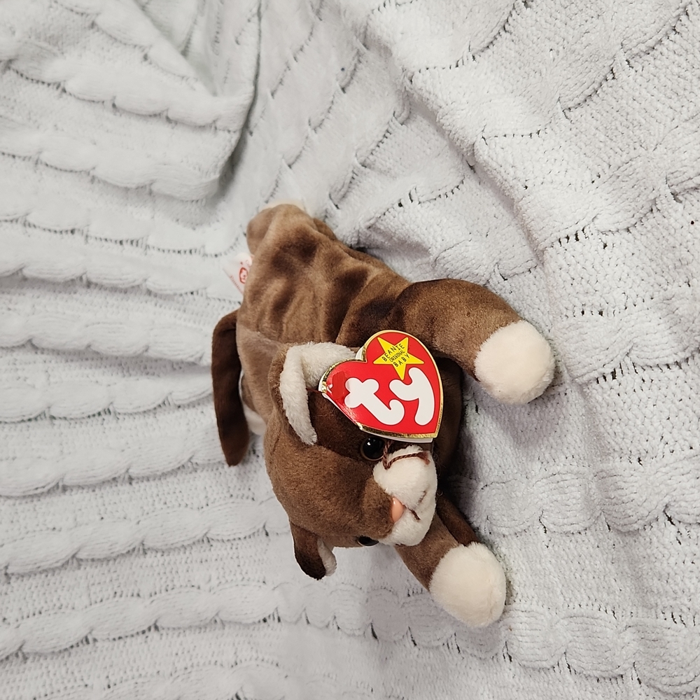 Vintage Ty Beanie Baby Original "Pounce" Cat 1997 P.E. Pellets